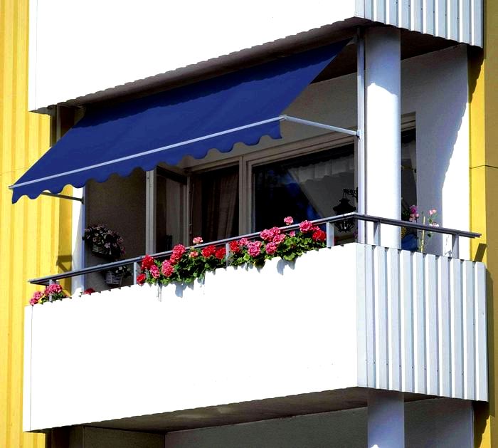 Лучшие маркизы для балкона или террасы - какую приобрести?