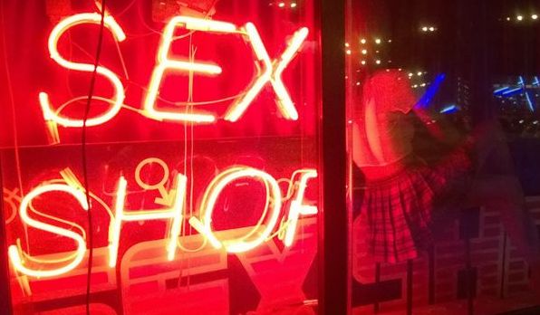 Зростання популярності секс-шопів: Сучасне дослідження